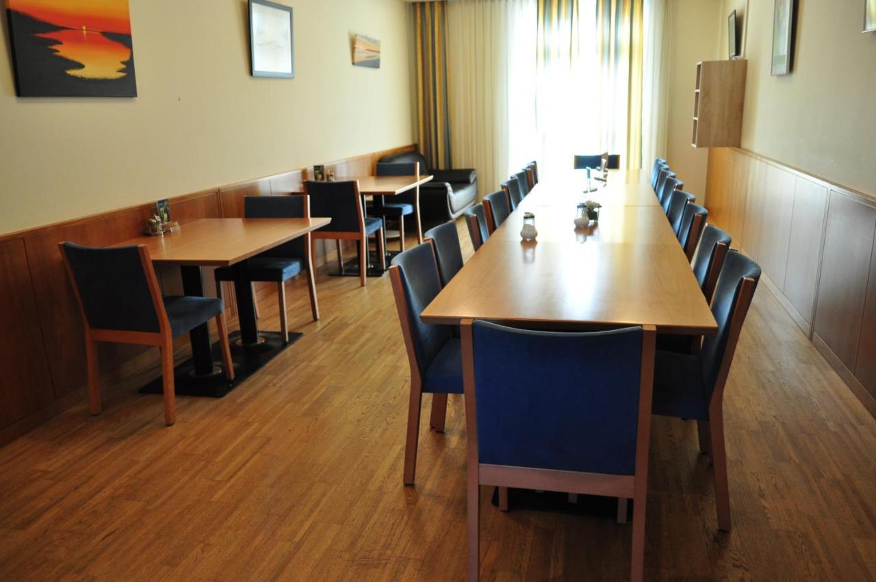 Hotel Lei'S Wok Neusiedl am See Exterior foto