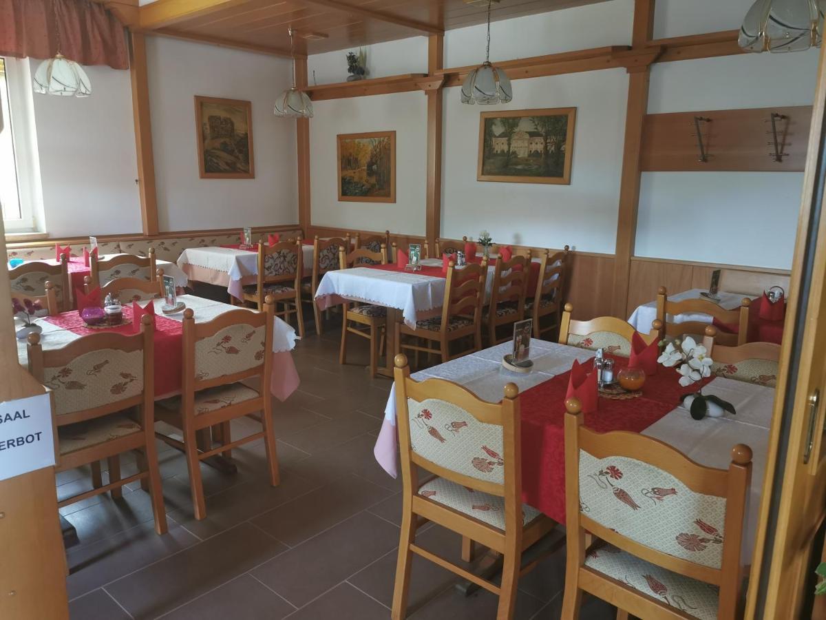 Hotel Lei'S Wok Neusiedl am See Exterior foto